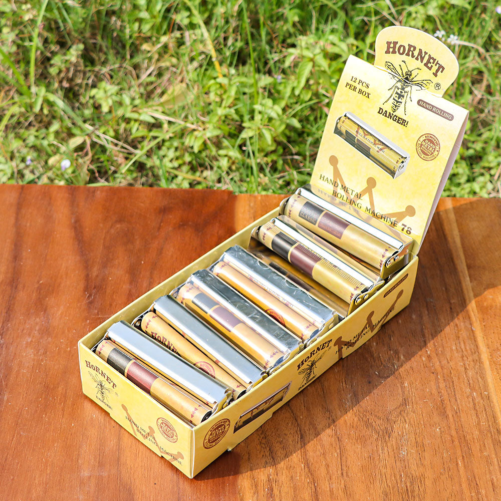 HORNET 1 1/4 Size Metal Rolling Machine, Portable Cigarette Rolling Machine, 12 PCS / Box