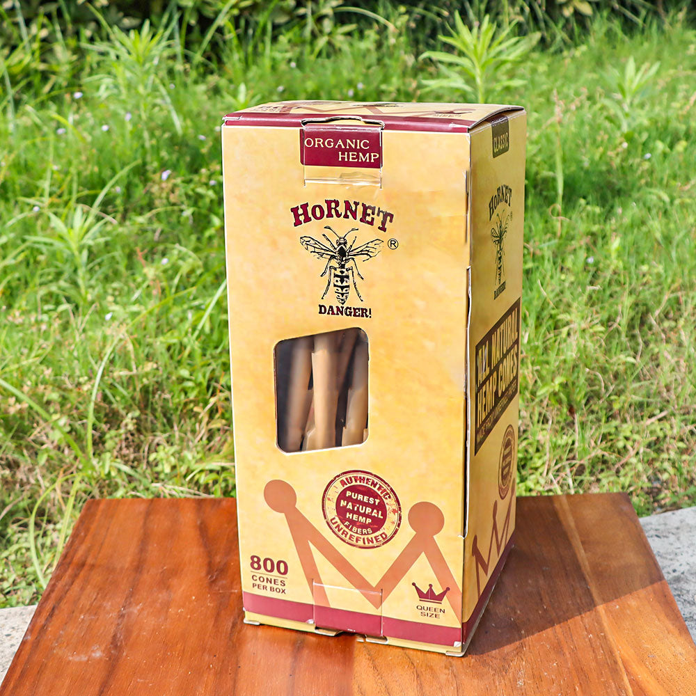 HORNET 1 1/4 Size Brown Pre Rolled Cones, Organic Pre Rolled Rolling Paper With Tips, Slow Burning Pre Rolled Cones, 800 PCS / Box