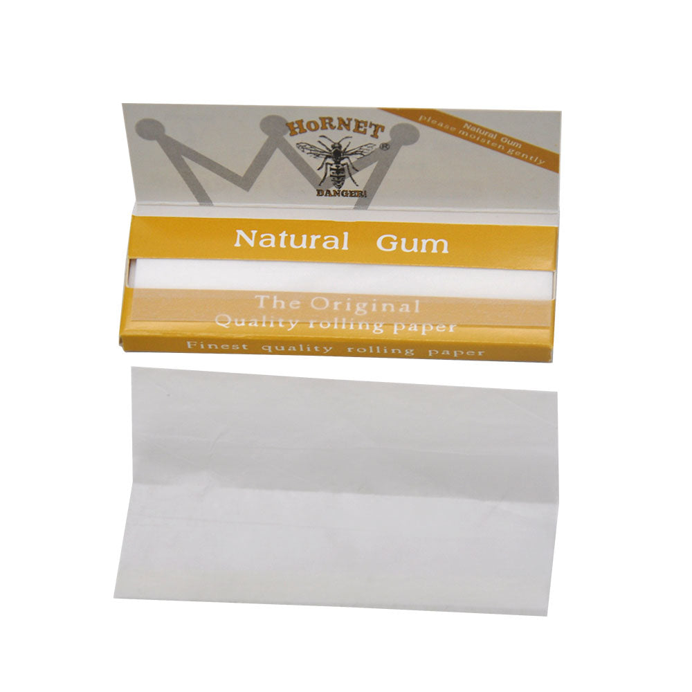 HORNET 1 1/4 Size Rolling Papers, Natural Slim Rolling Papers, White Organic Rolling Paper, 50 Leaves / Pack 50 Pack / Box