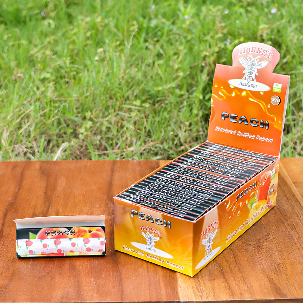 HORNET 1 1/4 Peach Flavors Rolling Papers, Slow Burning Rolling Paper, Natural Rolling Paper, 50 Piece / Pack 50 Pack / Box