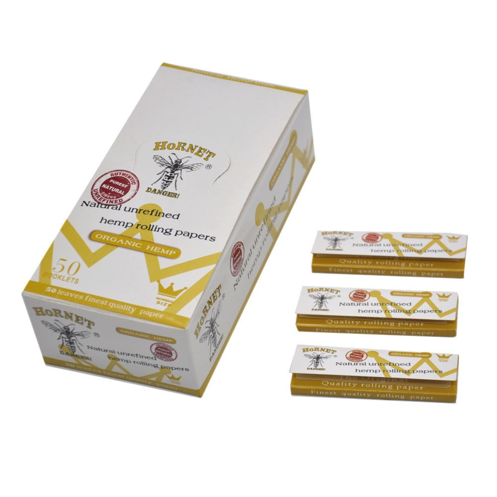 HORNET 70 mm Rolling Papers, Natural Slim Rolling Papers, White Organic Rolling Paper, 50 Leaves / Pack 50 Pack / Box