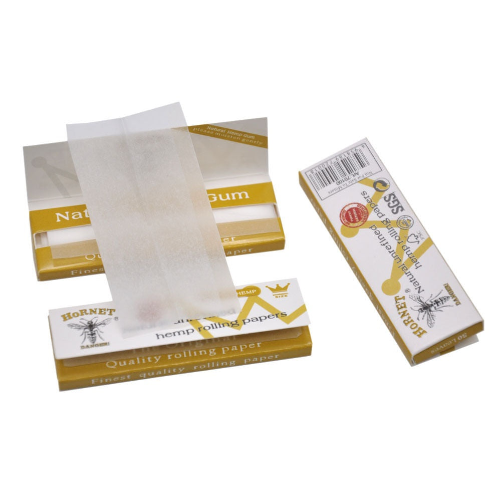 HORNET 70 mm Rolling Papers, Natural Slim Rolling Papers, White Organic Rolling Paper, 50 Leaves / Pack 50 Pack / Box