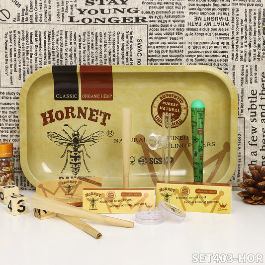Hornet smoking set 270mm long 160mm wide