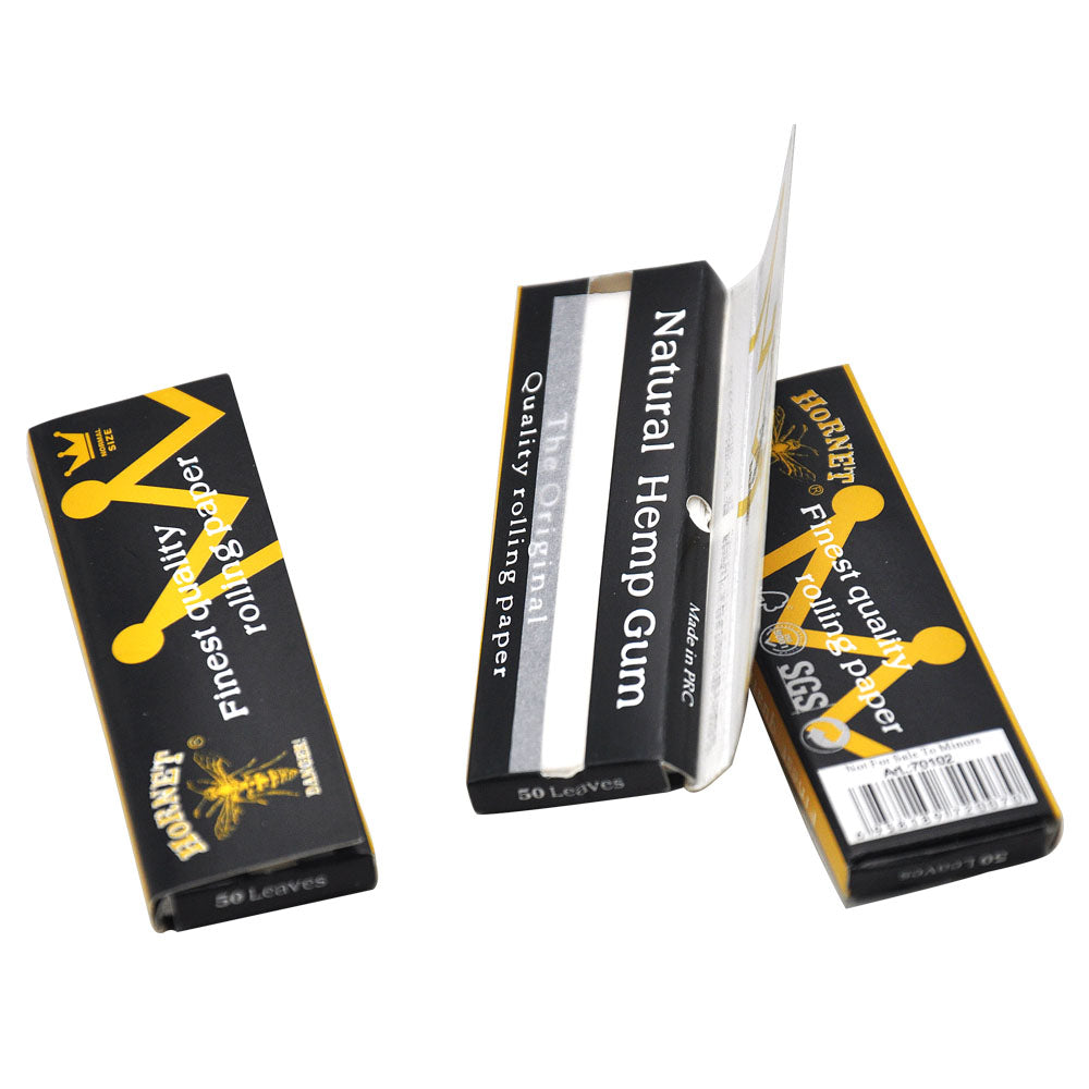 HORNET 70 mm Rolling Papers, Natural Slim Rolling Papers, White Organic Rolling Paper, 50 Leaves / Pack 50 Pack / Box