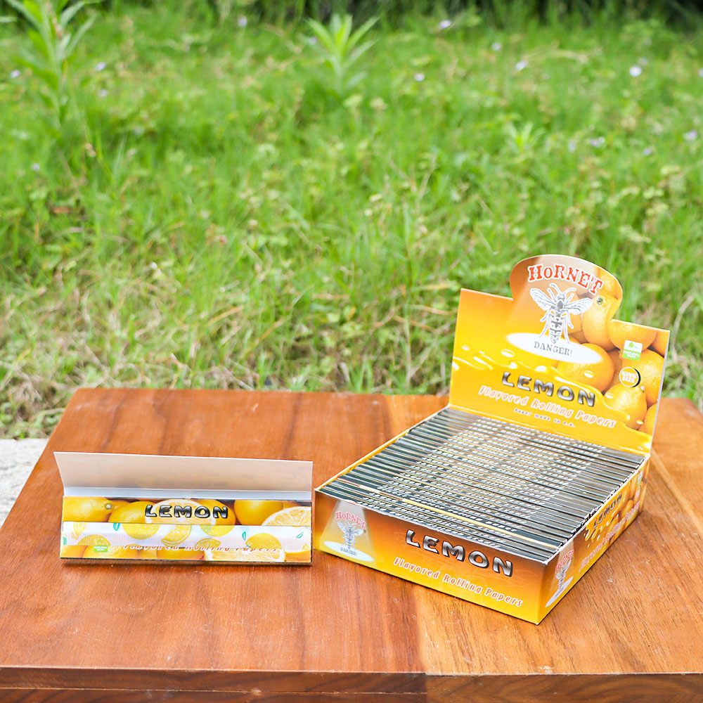 HORNET King Size Lemon Flavors Rolling Papers, Slim Natural Organic Rolling Paper, 32 Pieces / Pack 25 Packs / Box
