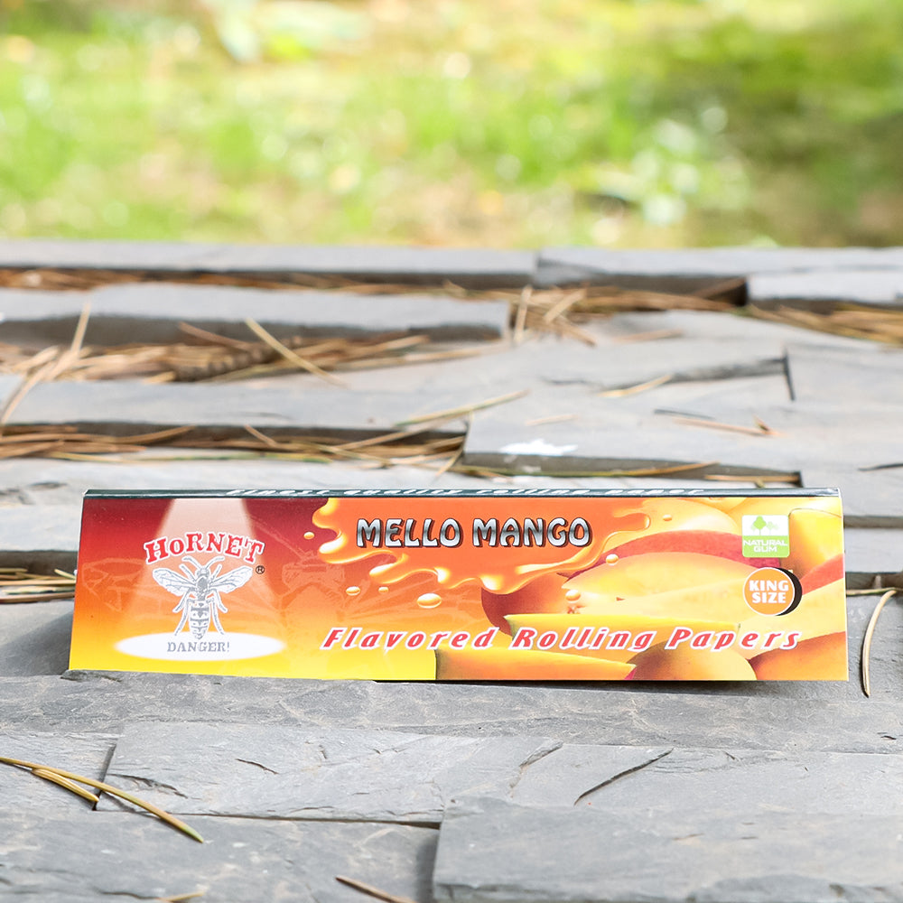 Hornet King Size Mango Flavors Rolling Papers, Slim Natural Organic Rolling Paper, 32 Pieces / Pack 25 Packs / Box