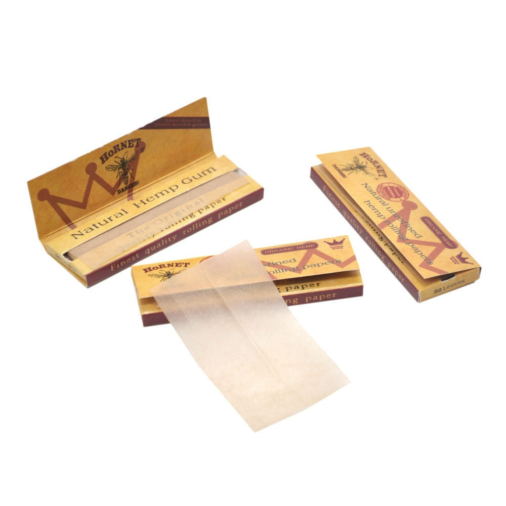 HORNET 70 mm Rolling Papers, Natural Slim Rolling Papers, Brown Organic Rolling Paper, 50 Leaves / Pack 50 Pack / Box